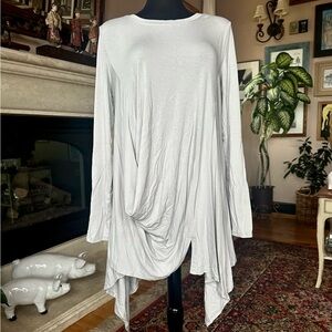 Stella Carakasi Blue Tinted White Asymmetric Top. NWT. Drape.